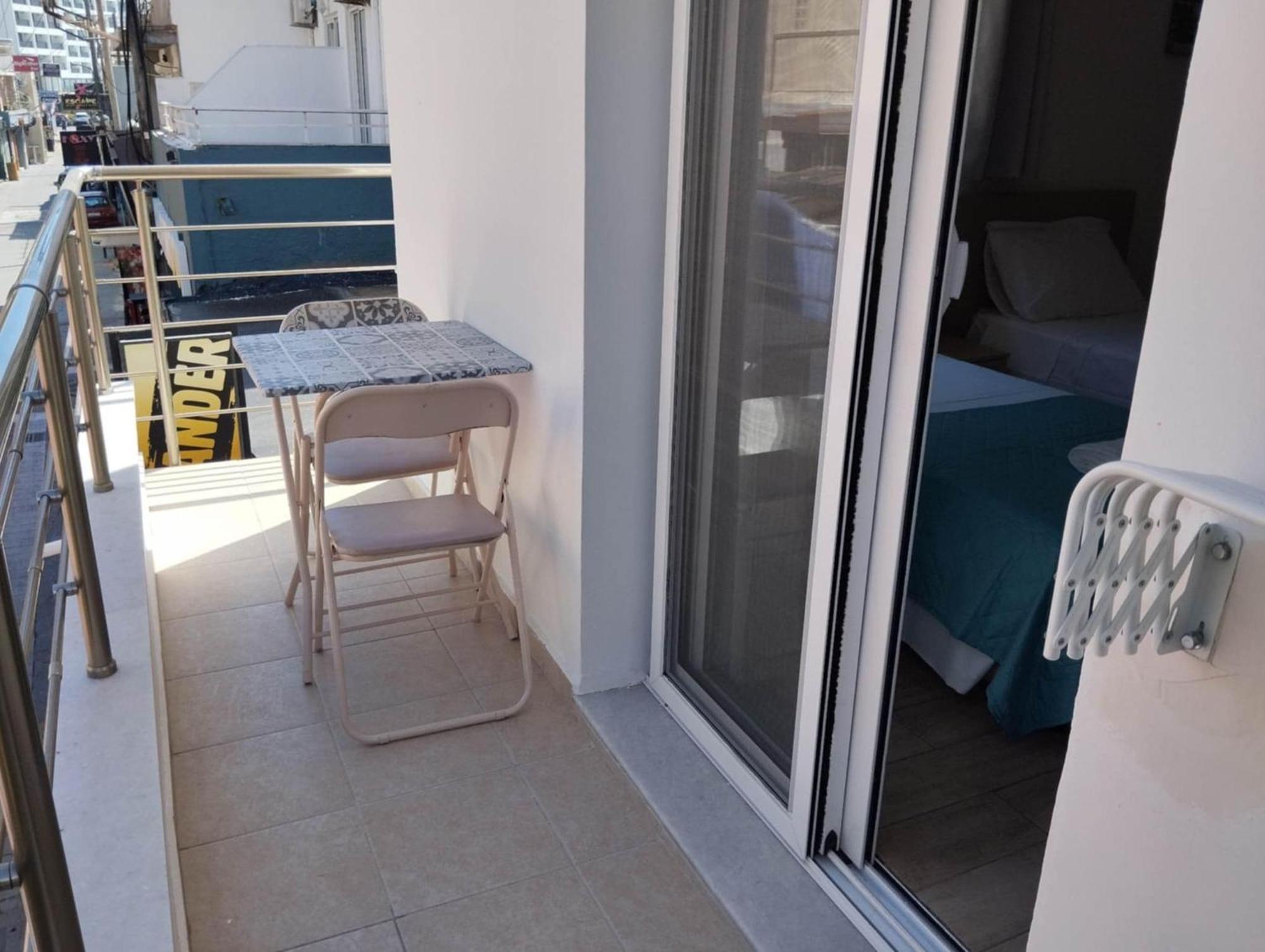 Lilian'S Seaview-Party Street-Youth Studios Rhodes City Kültér fotó